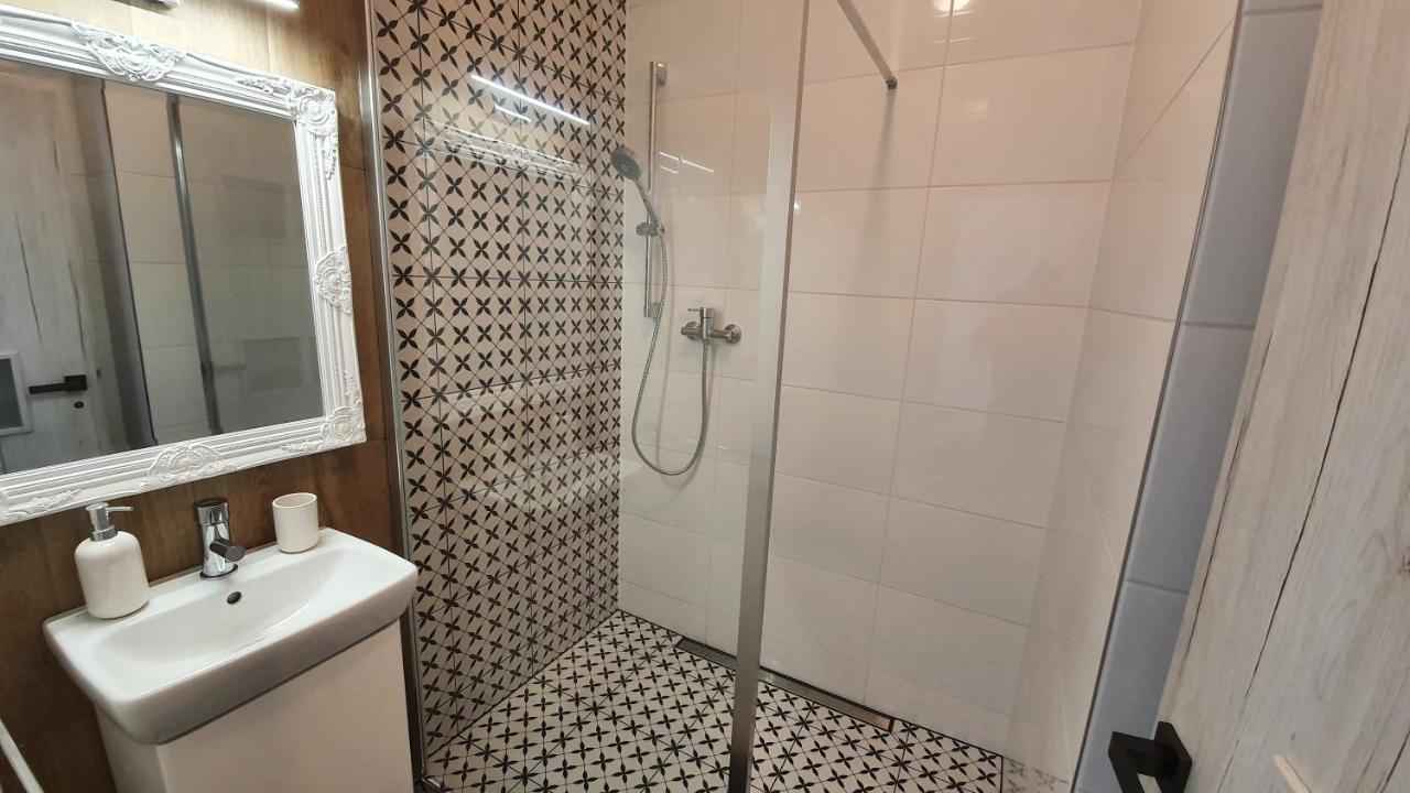 Cozy Studio With Netflix - Apartmanovy Dom Bernard Vysoké Tatry Εξωτερικό φωτογραφία
